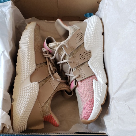 Adidas originals prophere J running shoes